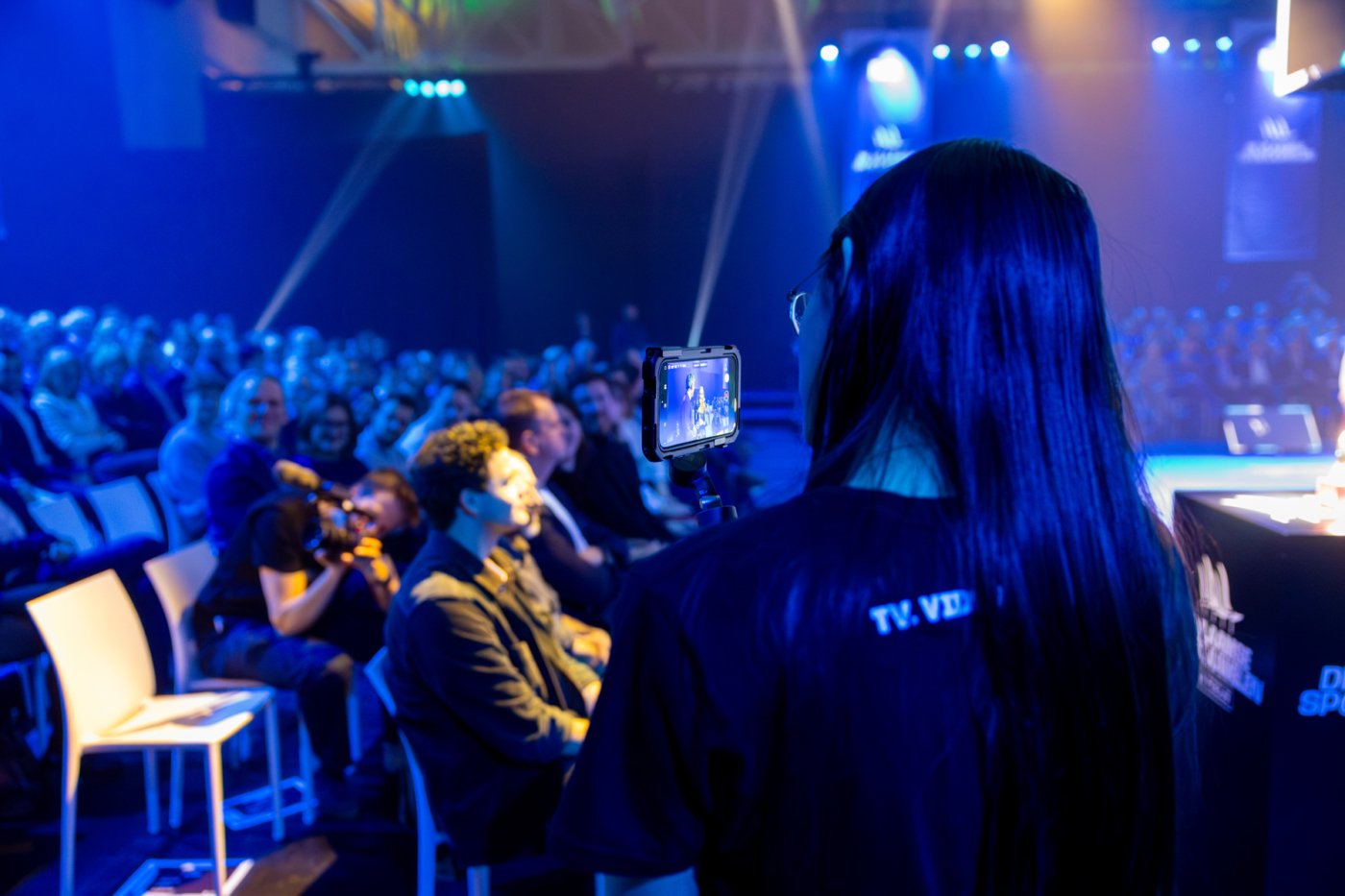 Corporate experiences live & content